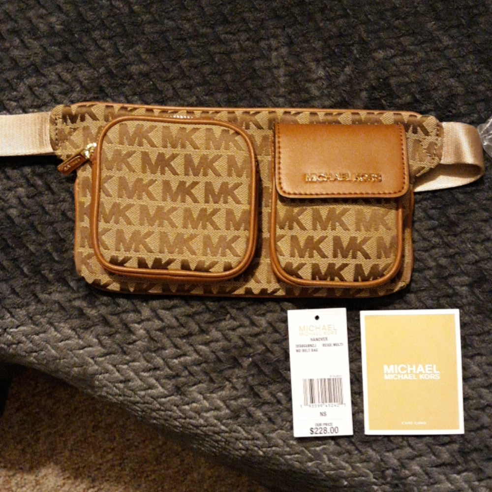 Final*Nwt Michael Kors Hanover belt bag